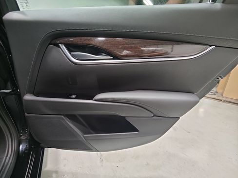 Used 2015 Cadillac XTS Luxury AWD/4WD image 15