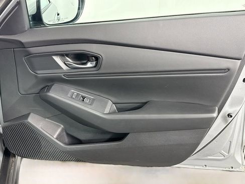 Used 2024 Honda Accord EX image 23
