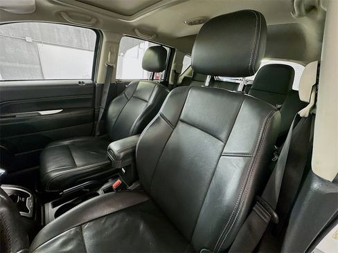 Used 2017 Jeep Compass High Altitude image 17