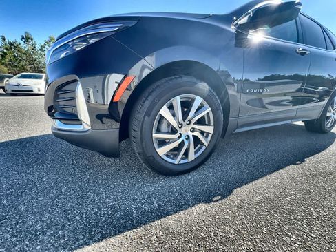 Used 2023 Chevrolet Equinox Premier image 31