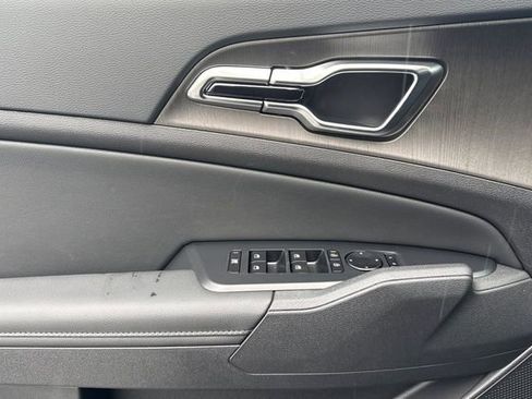 New 2026 Kia Sportage X-Line AWD/4WD image 12