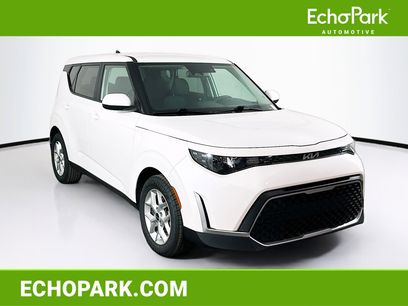 Used 2025 Kia Soul LX w/ LX Technology Package