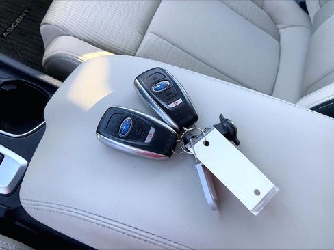 Used 2023 Subaru Ascent Premium w/ Convenience Package image 34