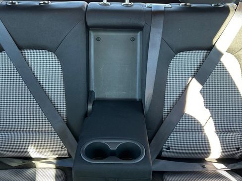 Used 2021 Hyundai Kona SE image 19