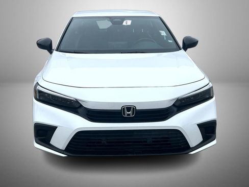 Used 2023 Honda Civic Sport image 2