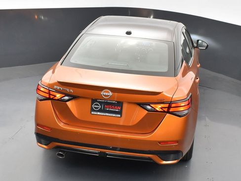 New 2025 Nissan Sentra SR w/ SR Premium Package image 48