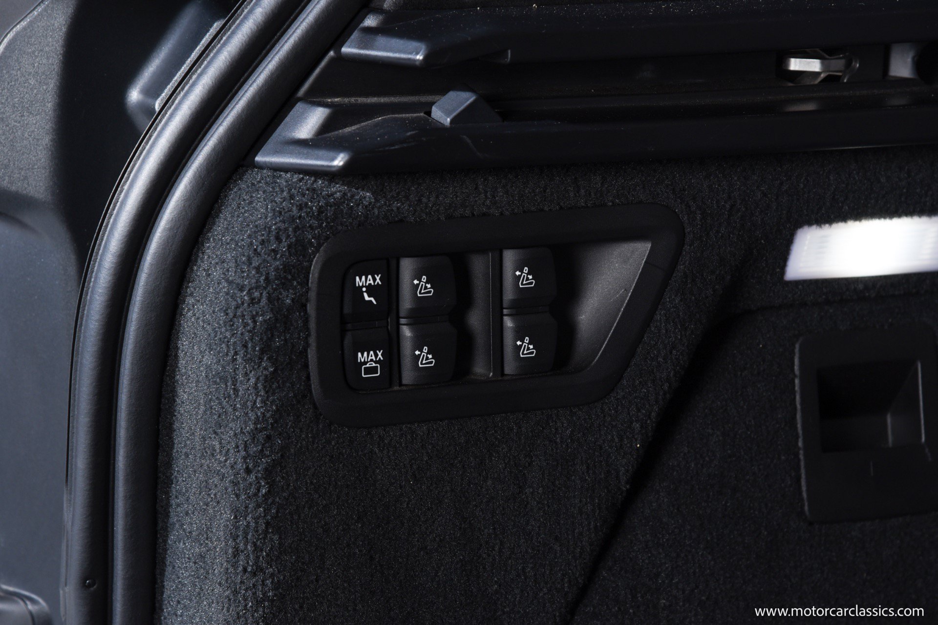 Used 2021 BMW X7 M50i AWD/4WD image 35