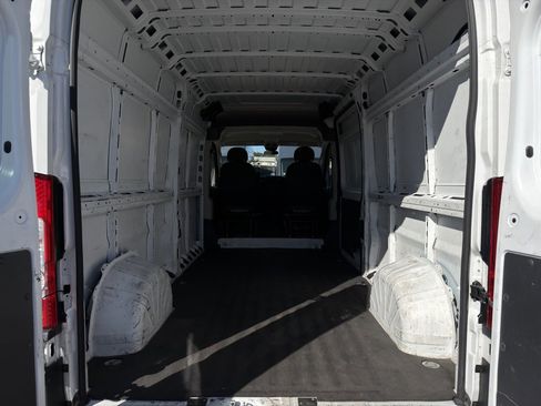Used 2021 RAM ProMaster 2500 image 15