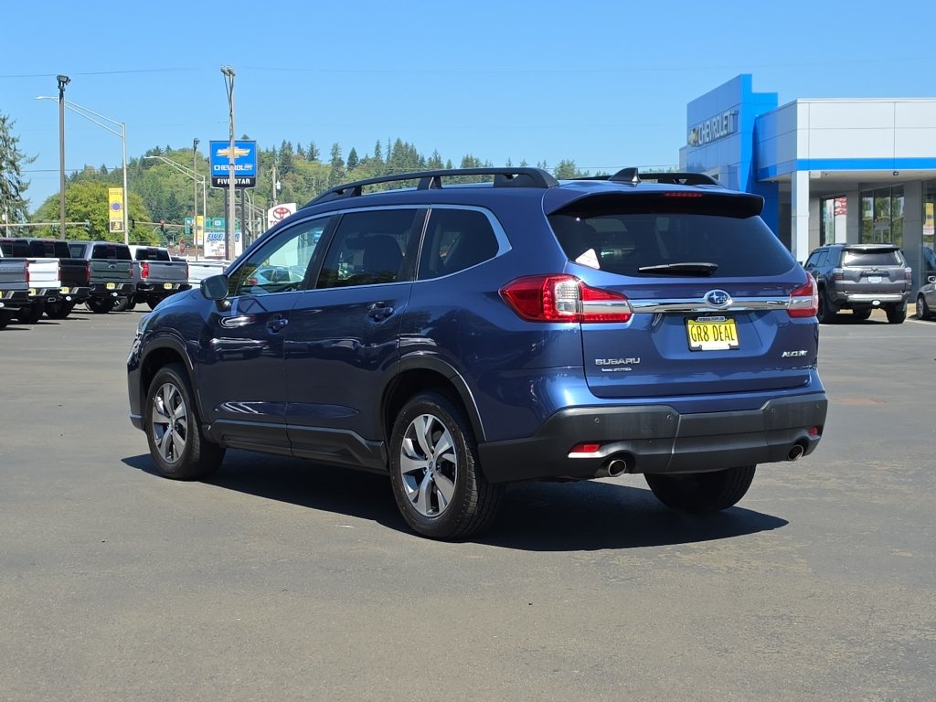 Used 2021 Subaru Ascent Premium w/ Convenience Package AWD/4WD image 4