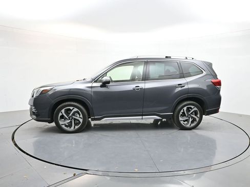 Used 2023 Subaru Forester Touring AWD/4WD image 4