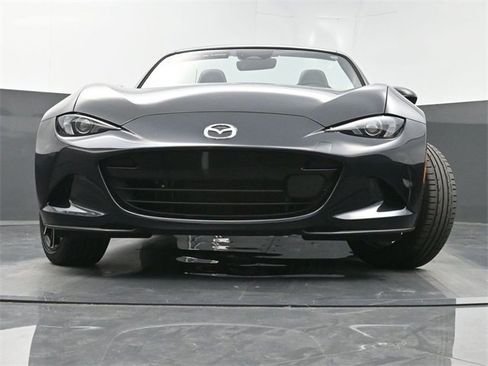 Certified 2024 MAZDA MX-5 Miata Grand Touring image 30
