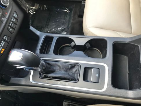 Used 2018 Ford Escape Titanium image 28