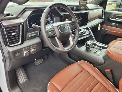 New 2026 GMC Sierra 1500 Denali Ultimate AWD/4WD image 11
