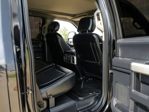 Used 2021 Ford F250 Lariat AWD/4WD image 40