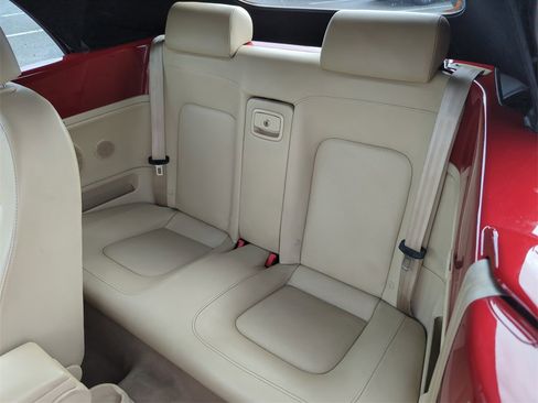 Used 2008 Volkswagen Beetle SE image 29
