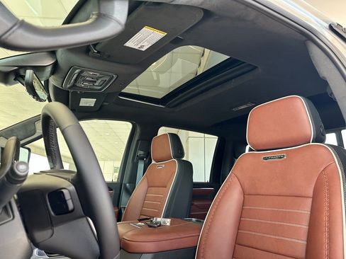 New 2026 GMC Sierra 2500 Denali Ultimate image 13