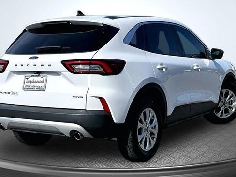 Used 2023 Ford Escape Active image 6