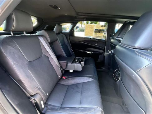 Used 2024 Lexus RX 350 FWD w/ Convenience Package image 20