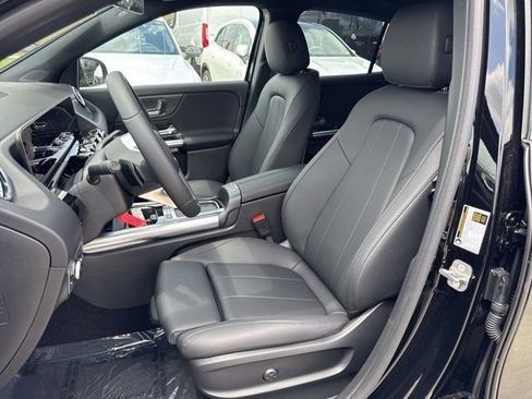 New 2025 Mercedes-Benz GLA 250 image 12