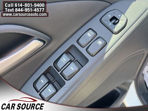 Used 2013 Hyundai Tucson GLS image 16