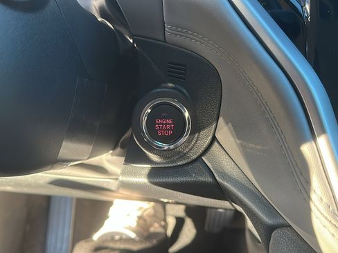 Certified 2025 Subaru Outback Premium w/ Popular Package #1A image 14