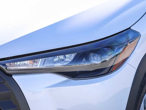 New 2026 Toyota Corolla Cross L image 8