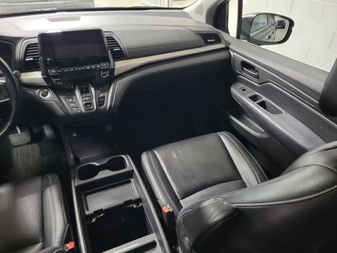 Used 2024 Honda Odyssey EX-L image 18
