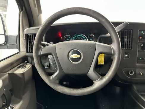 Used 2018 Chevrolet Express 3500 LT w/ LT Preferred Equipment Group image 13