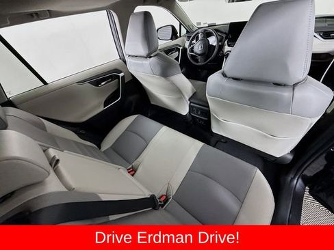 Used 2024 Toyota RAV4 Limited FWD image 29