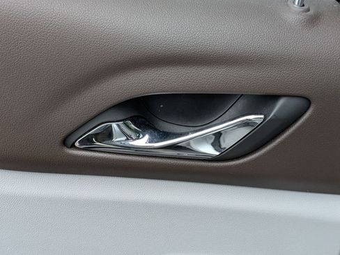Used 2019 GMC Acadia SLT FWD image 30