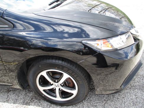 Used 2015 Honda Civic SE image 22