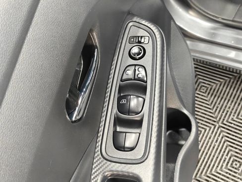 Used 2024 Nissan Versa SV FWD image 34