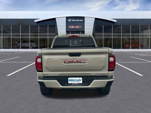 Certified 2024 GMC Canyon AT4X image 4