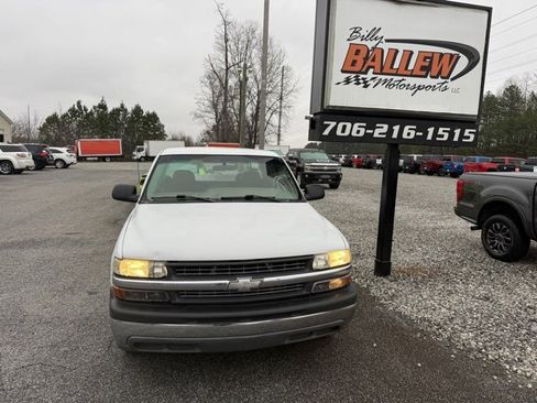 Used 2001 Chevrolet Silverado 1500 2WD Extended Cab w/ Exterior Appearance Pkg image 3
