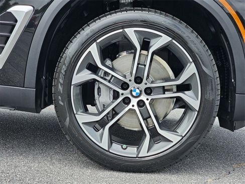 Used 2026 BMW X5 sDrive40i w/ Parking Assistance Package image 13
