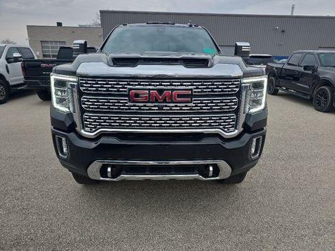 Used 2023 GMC Sierra 2500 Denali w/ Denali Ultimate Package AWD/4WD image 2