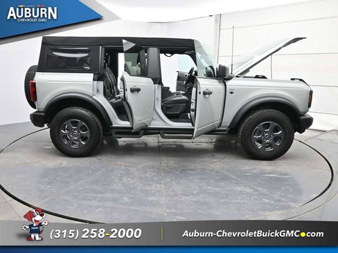 Used 2024 Ford Bronco Big Bend image 39