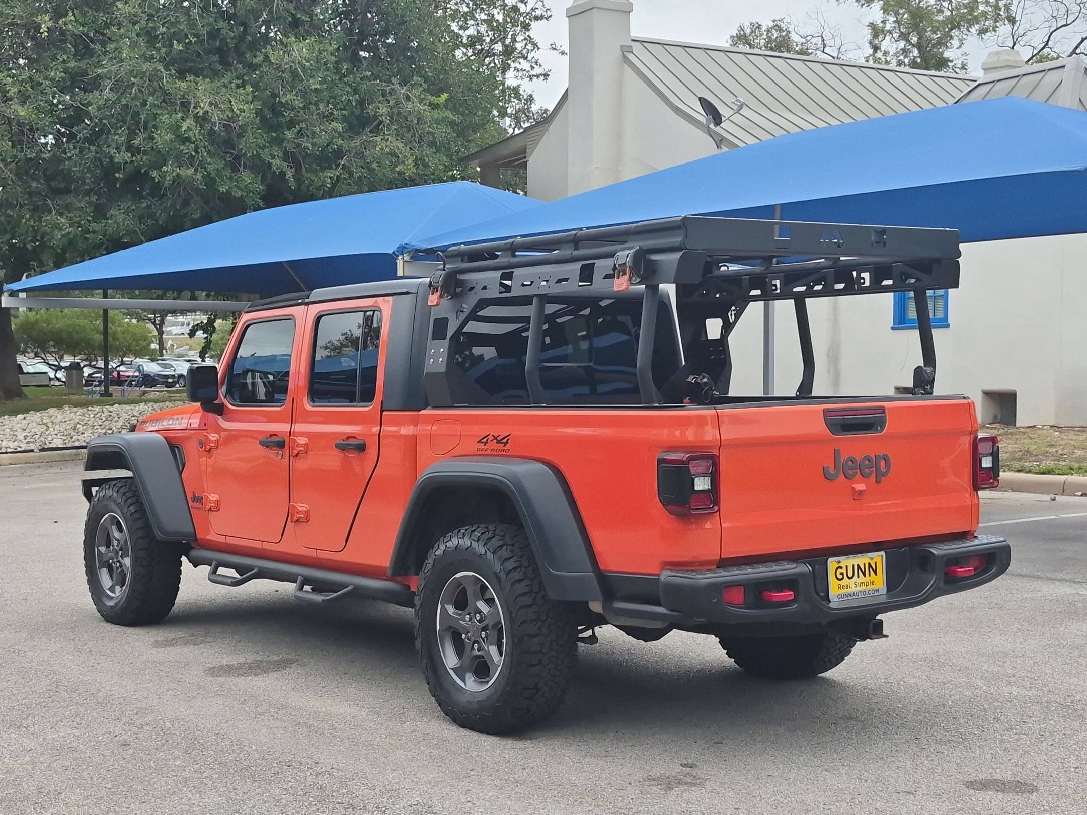 Used 2020 Jeep Gladiator Rubicon AWD/4WD image 5