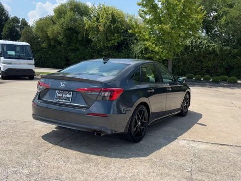 Used 2024 Honda Civic Sport image 8