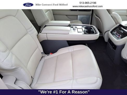 Used 2020 Lincoln Navigator Reserve image 27