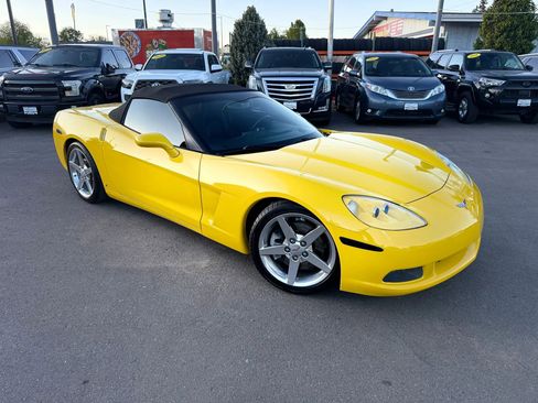 Used 2006 Chevrolet Corvette Convertible w/ Preferred Equipment Group RWD image 4