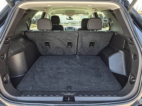 Certified 2024 Chevrolet Equinox LT image 36