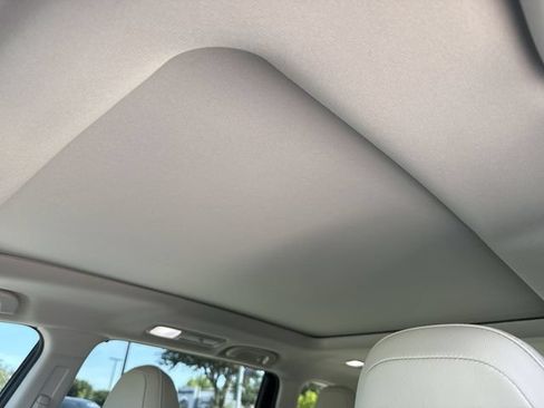 Certified 2025 Subaru Ascent Limited AWD/4WD image 22