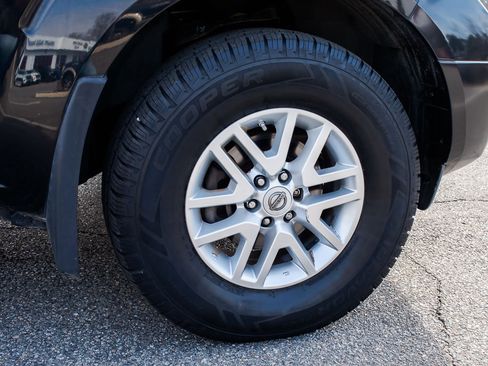 Used 2016 Nissan Frontier SV w/ SV Value Truck Package image 8