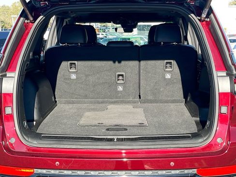 Certified 2025 Jeep Grand Cherokee Altitude image 23