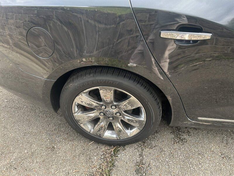 Used 2013 Buick LaCrosse Premium FWD image 21