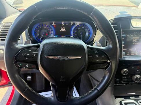 Used 2015 Chrysler 300 S RWD image 13