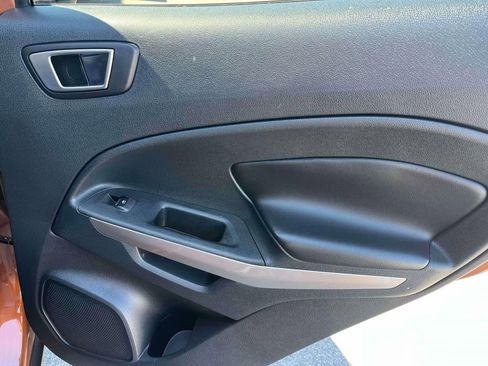 Used 2020 Ford EcoSport Titanium image 18