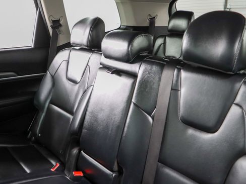 Used 2022 Kia Telluride LX AWD/4WD image 24