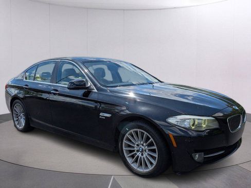 Used 2012 BMW 535i xDrive Sedan AWD/4WD image 9